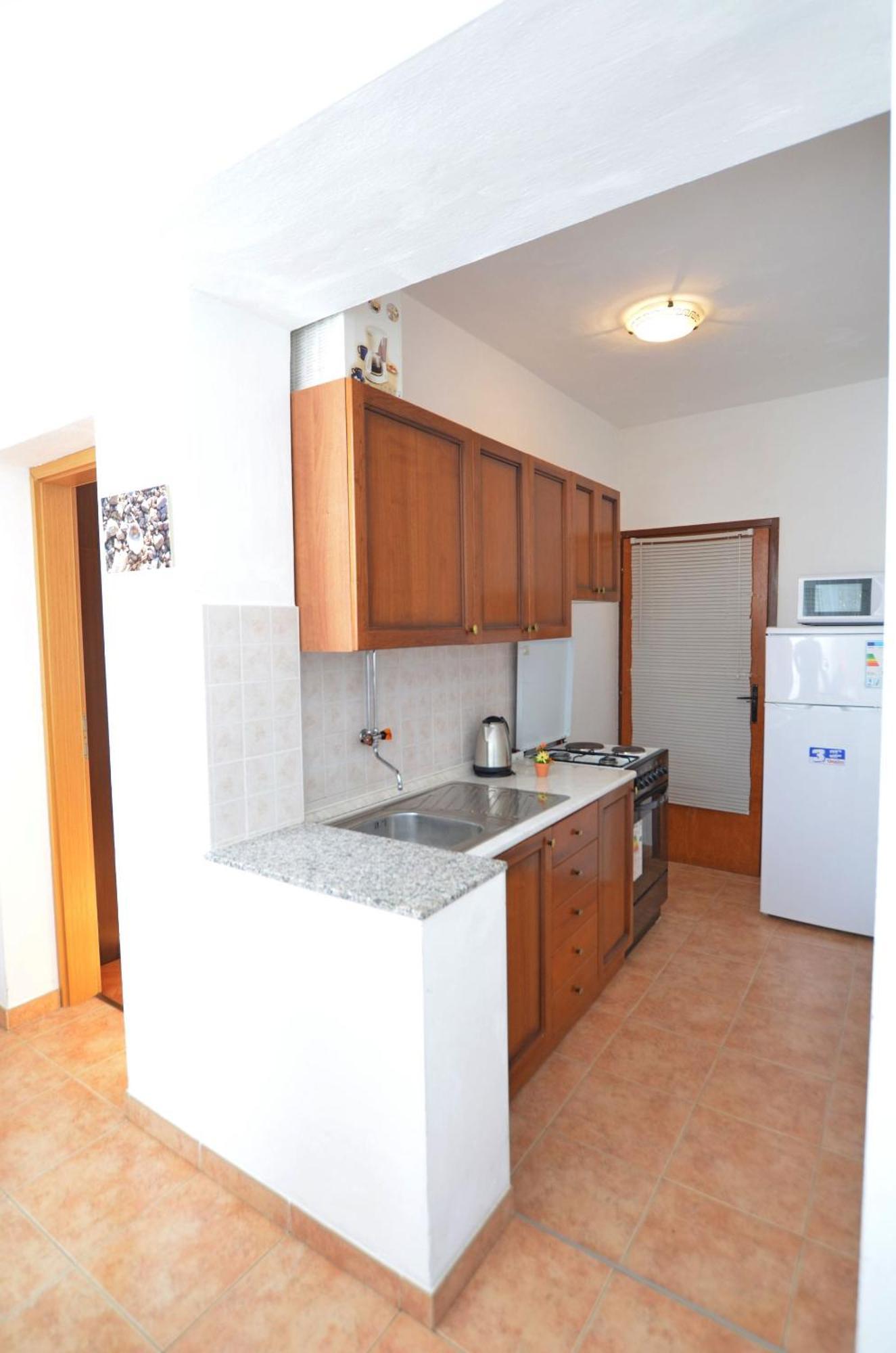 Apartments Marija Крес Екстериор снимка